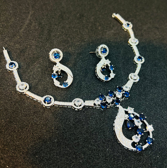 Royal Diamond Cut Necklace & Earrings Set