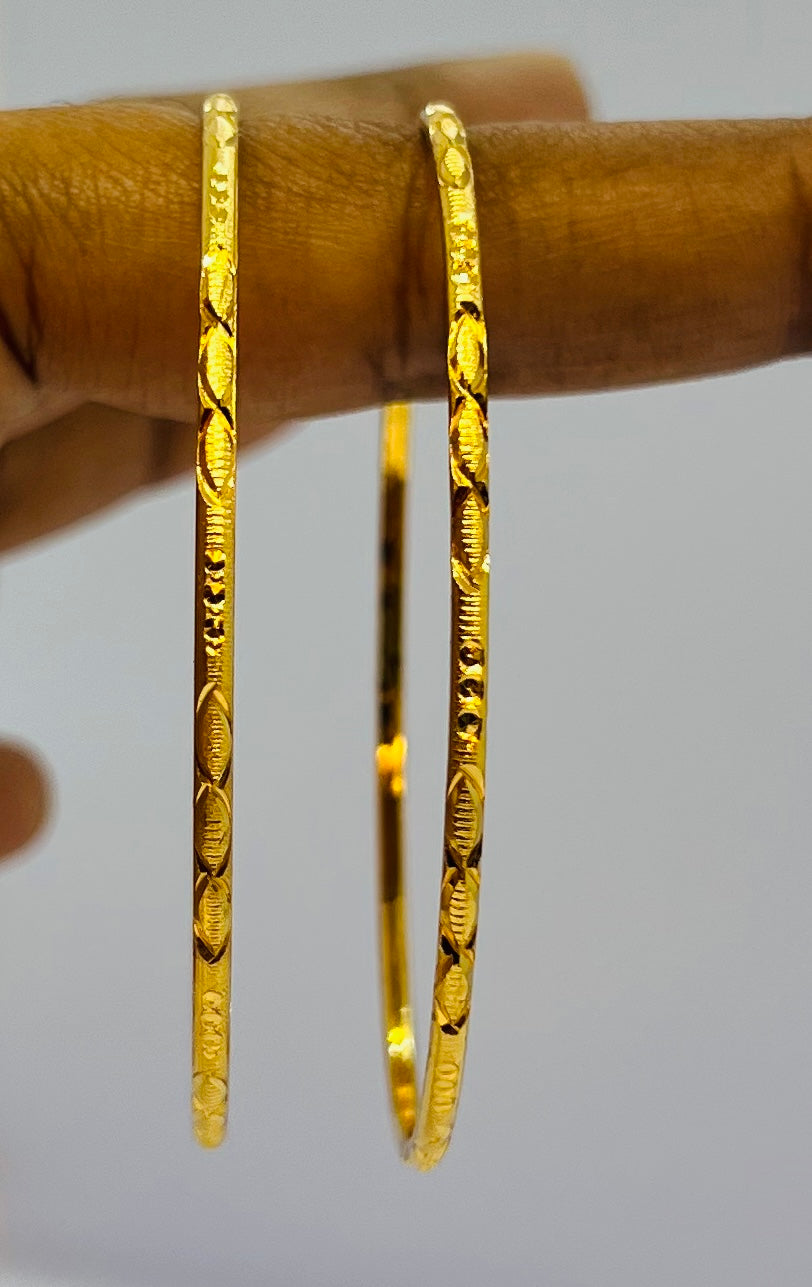 Traditional Chikon Churi – Smooth Finish | Premium Look