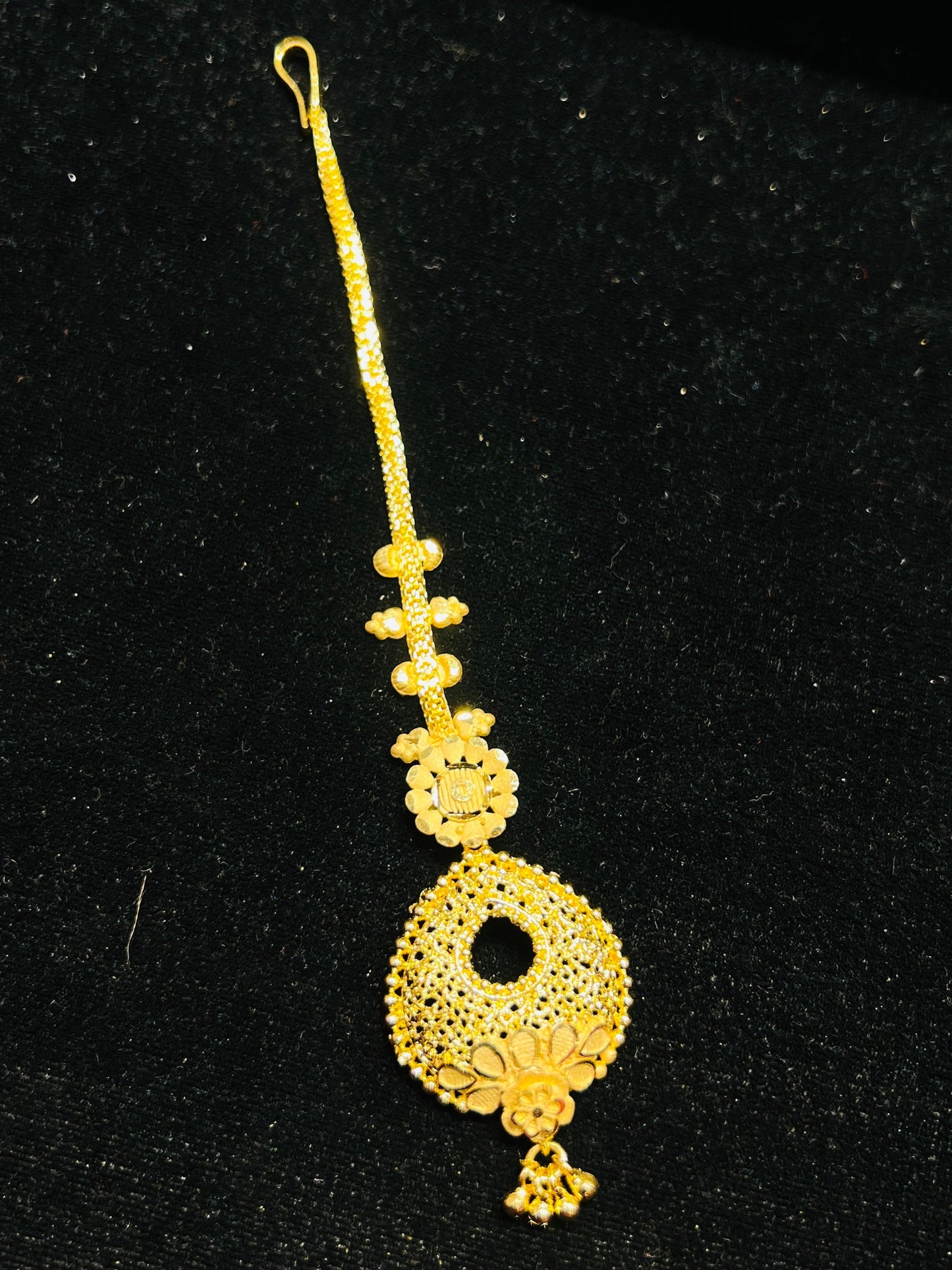 Traditional Simple Tikli – Clean & Graceful Style Mirpur Jewelry City
