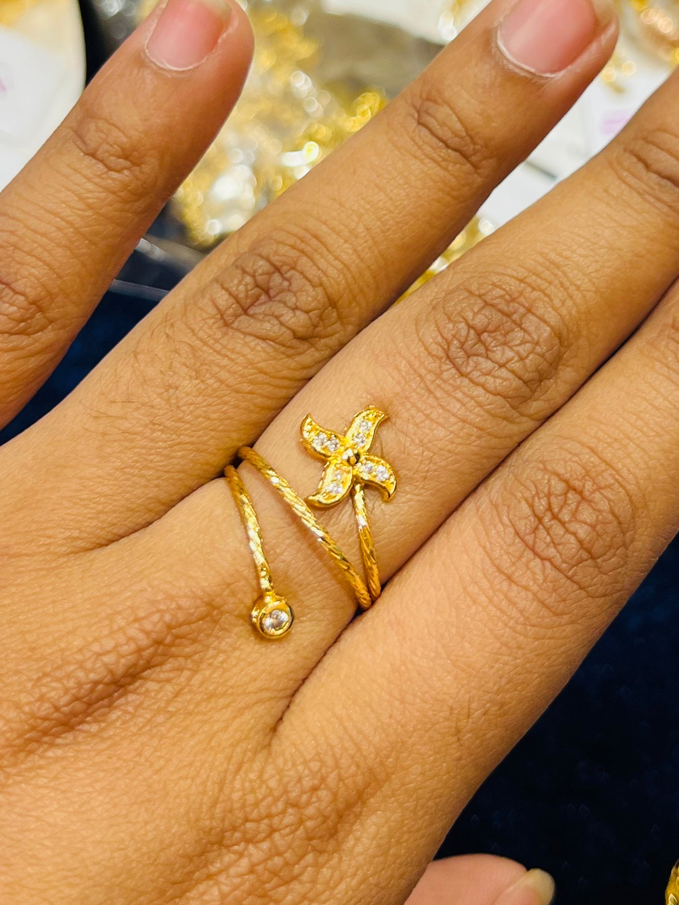 Designer Gold Polish Ring – Stylish & Elegant