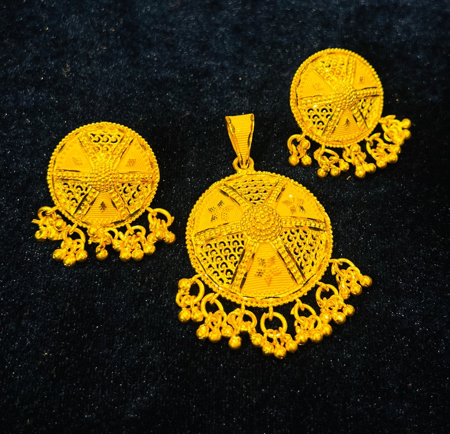 Minimal Locket and Earring Combo – Elegant Everyday Set Mirpur Jewelry City