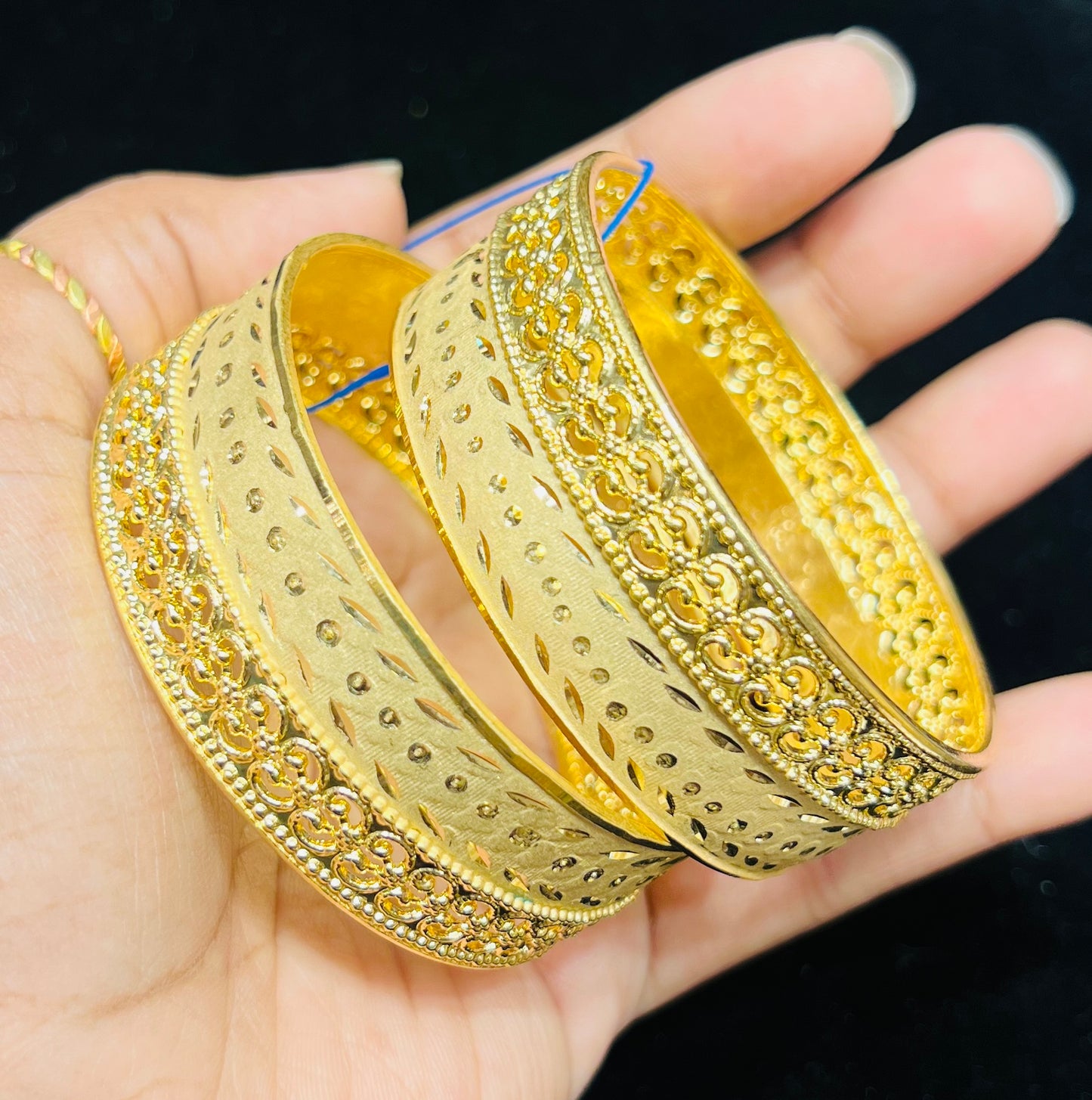 Elegant Chur Bangles – Premium Traditional Collection