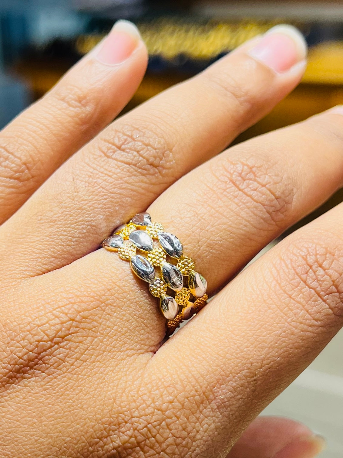 Premium Finish Ring – Exclusive Collection