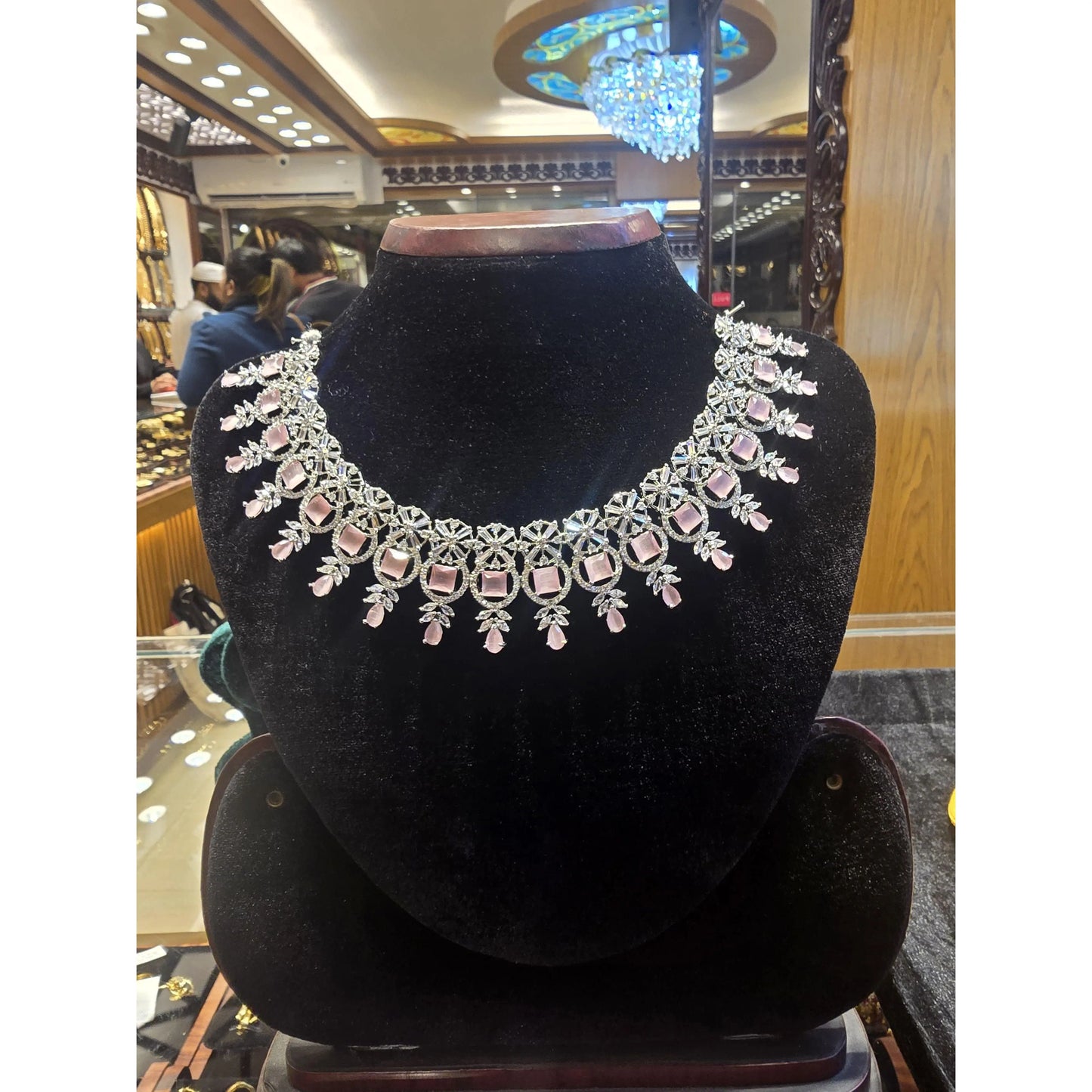 Timeless Radiance: Diamond Cut Bridal Necklace - Mirpur Jewelry City