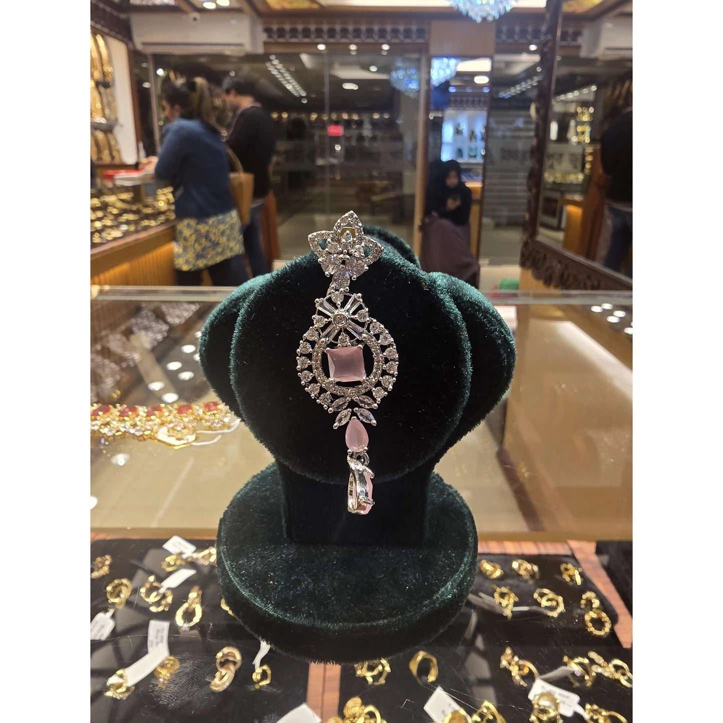 Timeless Radiance: Diamond Cut Bridal Necklace - Mirpur Jewelry City