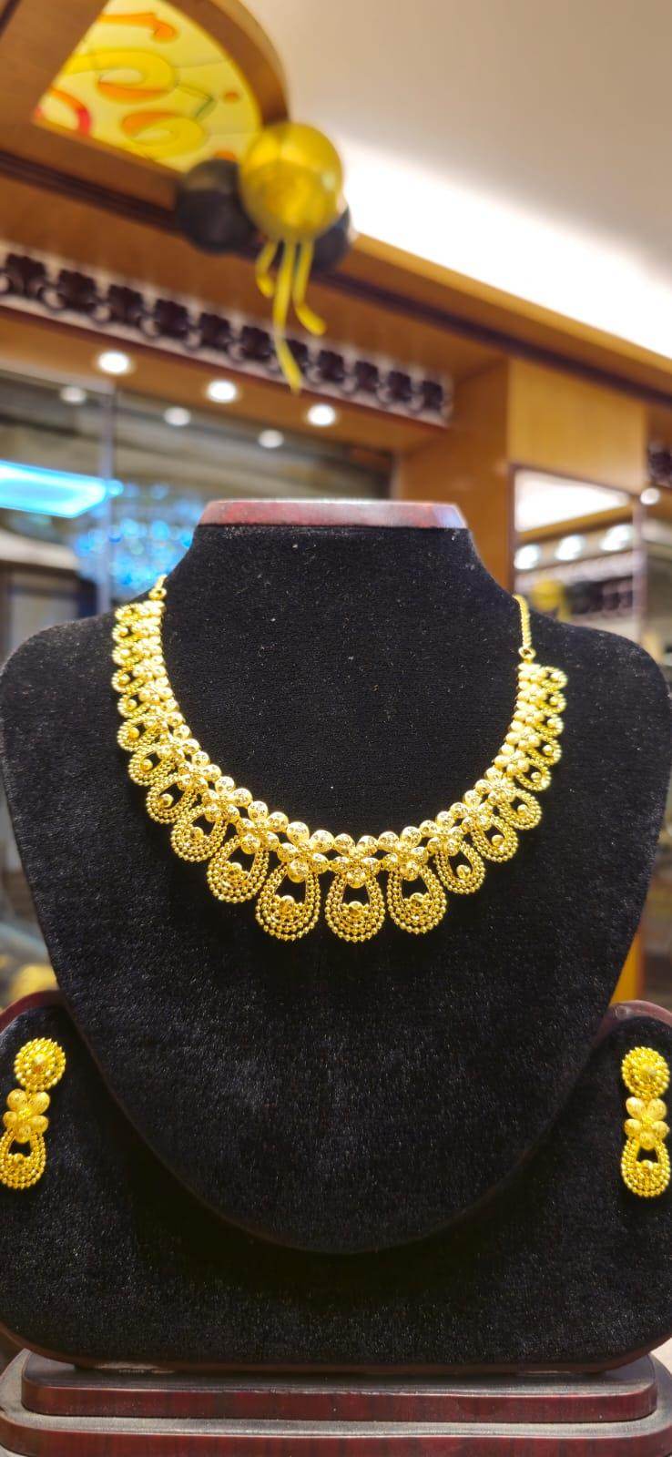 Elegant Gold-Plated Necklace – Timeless Luxury - Mirpur Jewelry City