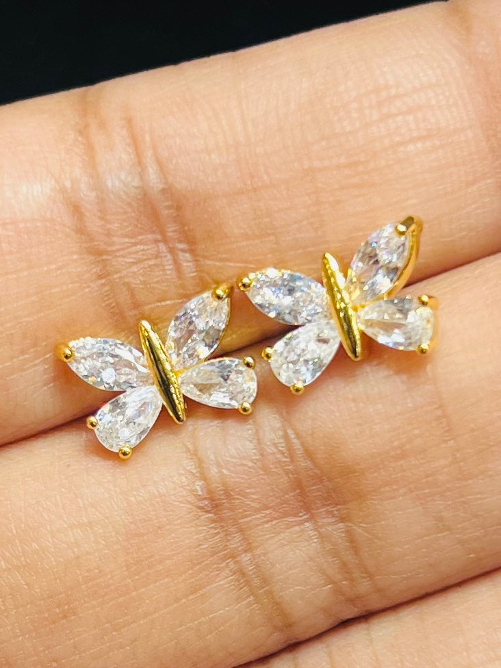 Elegant Gold Polish Eartop ✨ | Minimal & Classy Look