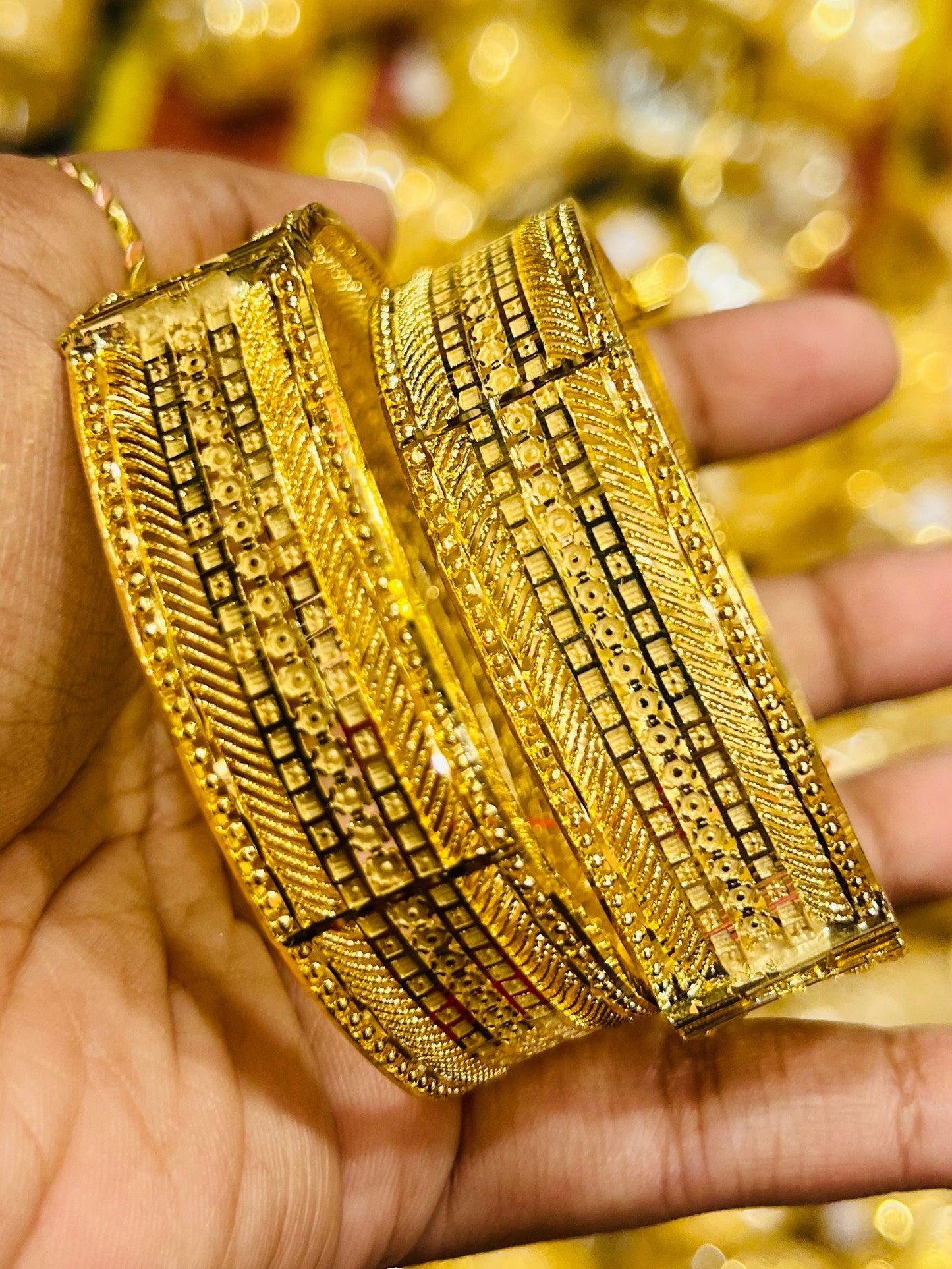 Luxury Chur Bangles – Grand Wedding Wear Mirpur Jewelry City