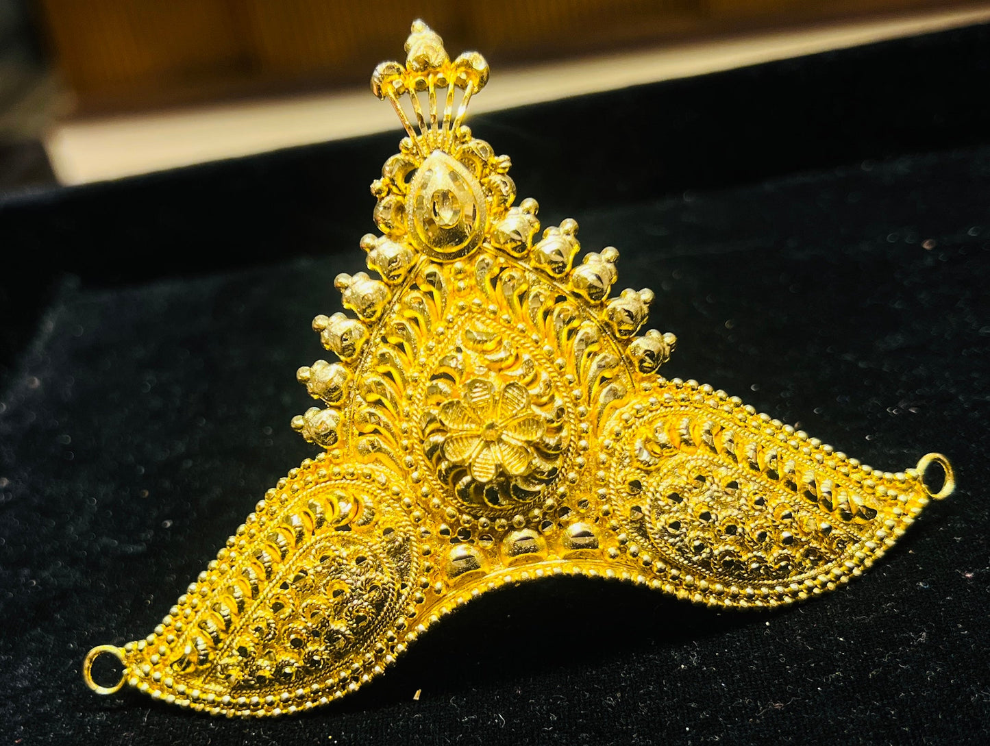 Traditional Taj – 22K Gold Polish Head Crown | Bridal Collection Mirpur Jewelry City