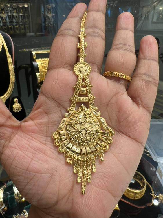 Elegant Gold-Plated Bridal Tikli – Timeless Royalty - Mirpur Jewelry City