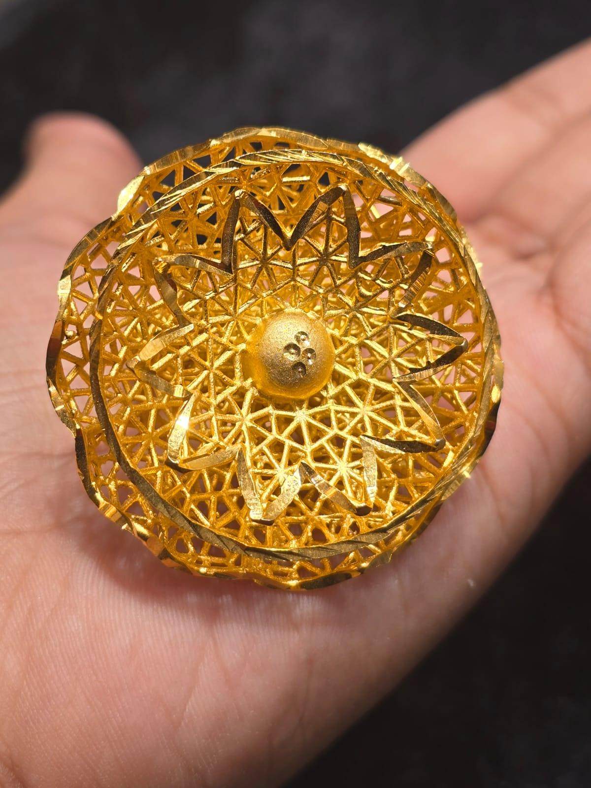 Elegant Gold-Plated Ring – Timeless Beauty & Luxury - Mirpur Jewelry City