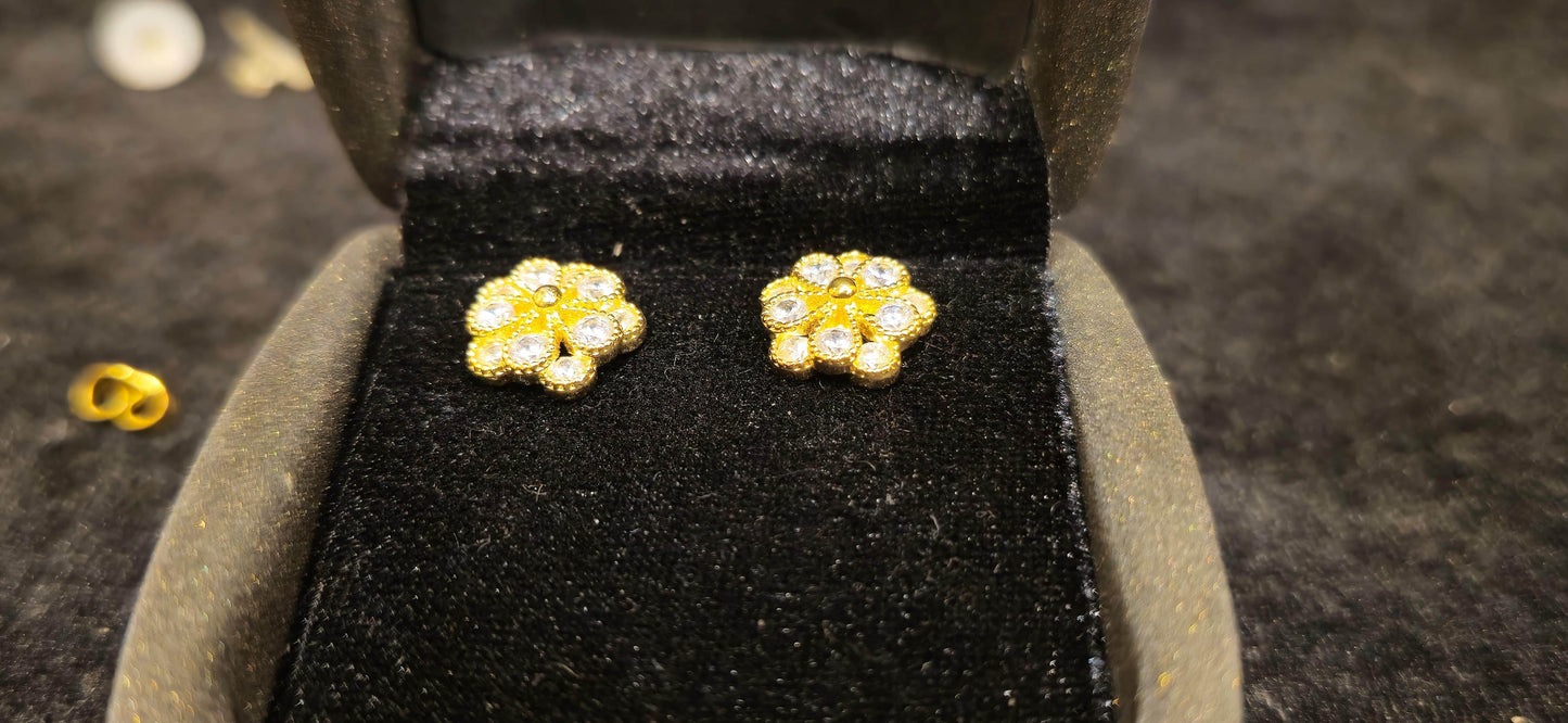 Elegant Gold-Plated Top – Timeless Luxury - Mirpur Jewelry City