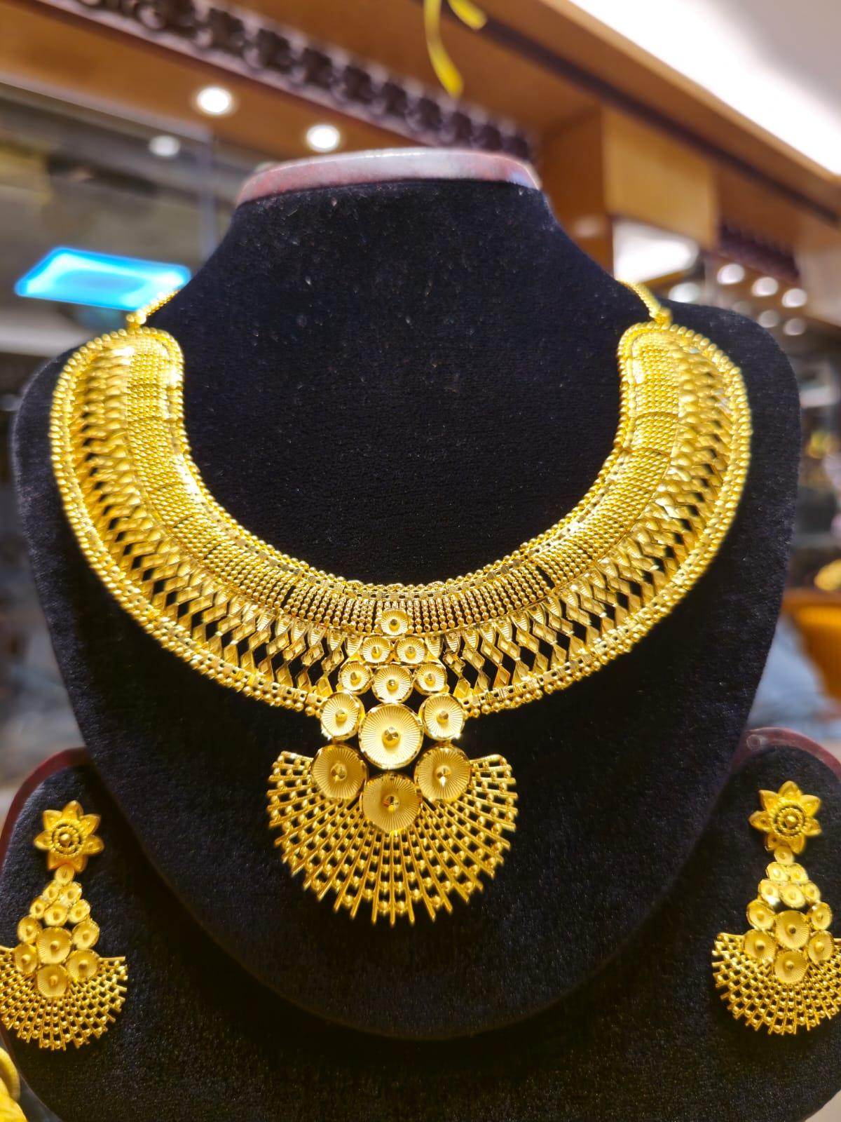Elegant Gold-Plated Necklace – Timeless Luxury - Mirpur Jewelry City