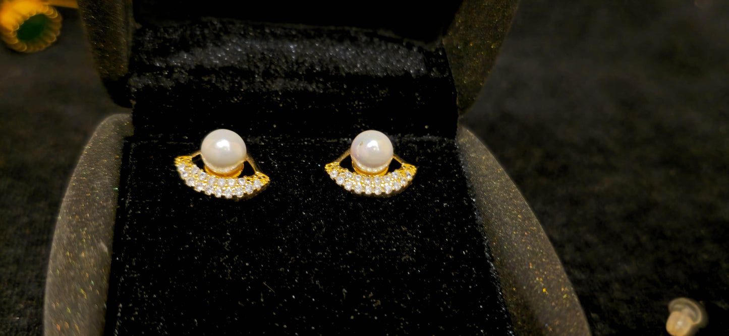 Elegant Gold-Plated Top – Timeless Luxury - Mirpur Jewelry City
