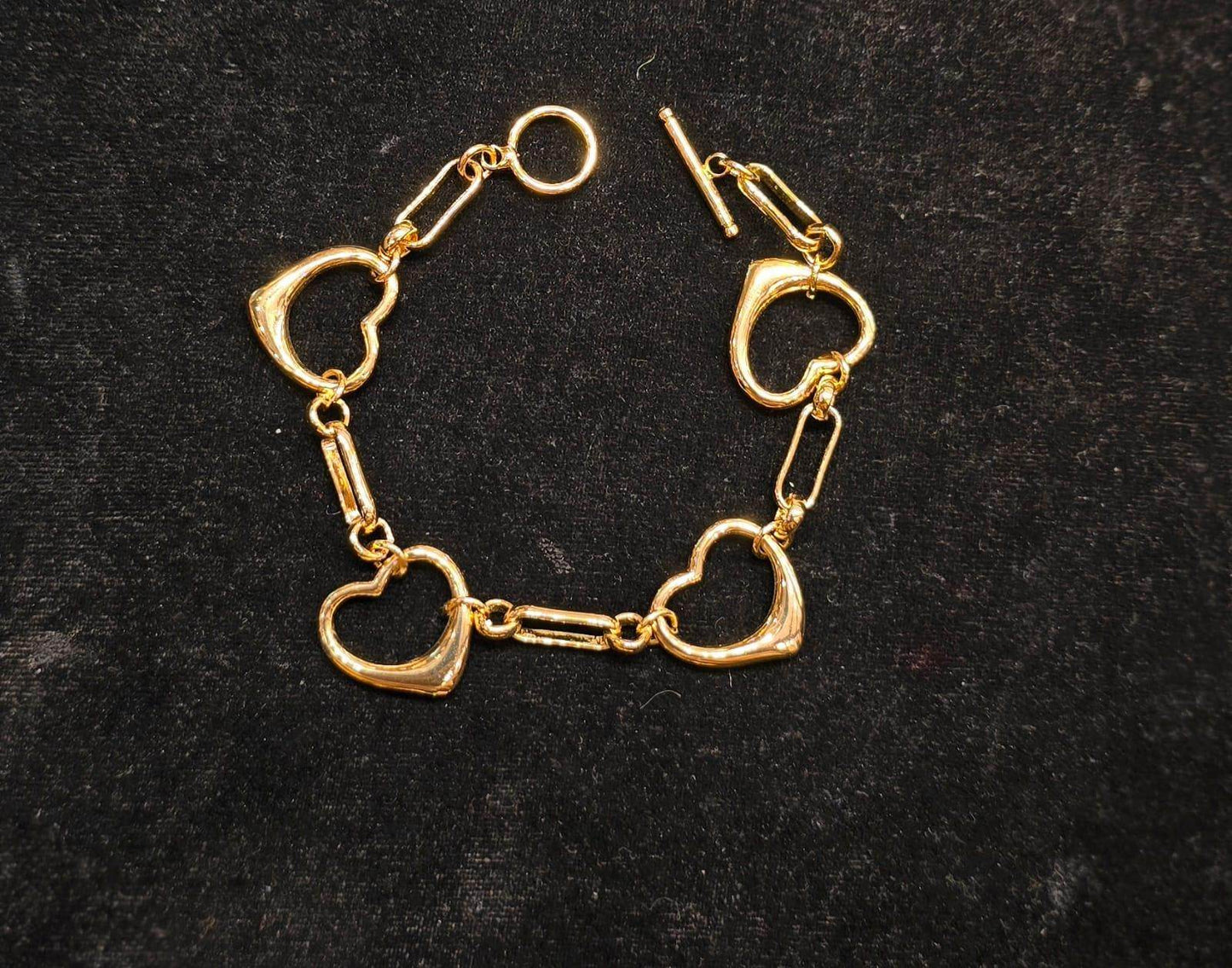 Gold-Plated Fashion Bracelet – Elegant Imitation Jewelry - Mirpur Jewelry City