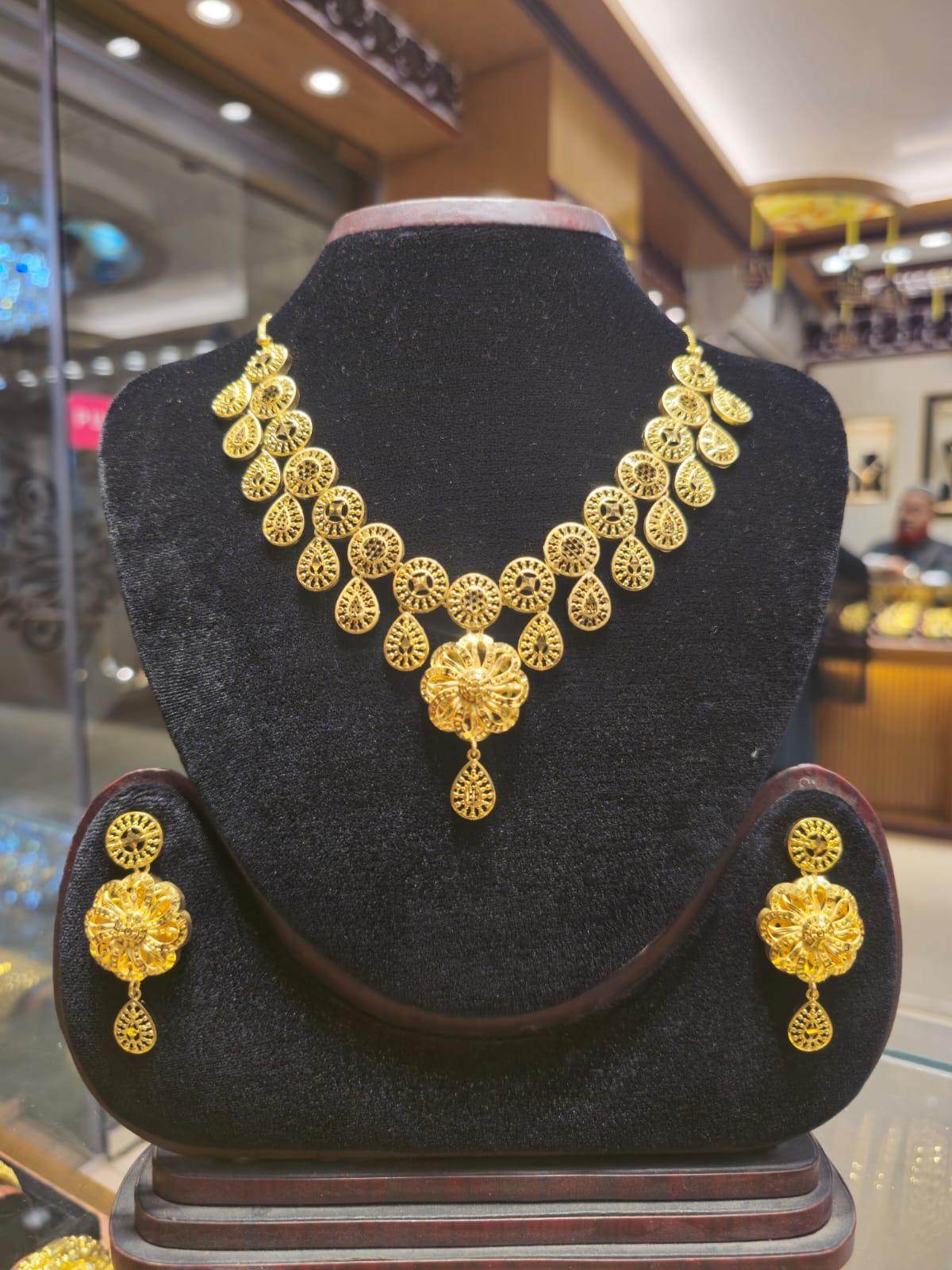 Elegant Gold-Plated Necklace – Timeless Luxury - Mirpur Jewelry City