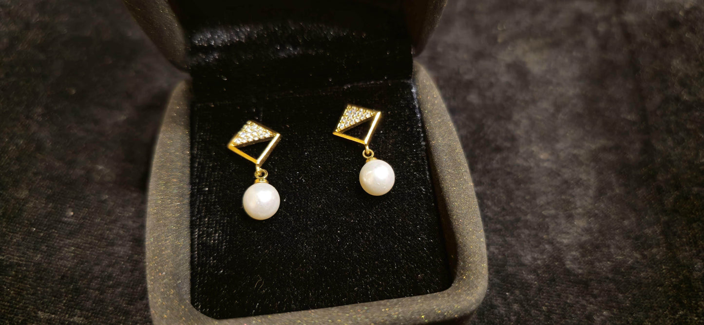 Elegant Gold-Plated kite 🪁 design Top – Timeless Luxury - Mirpur Jewelry City