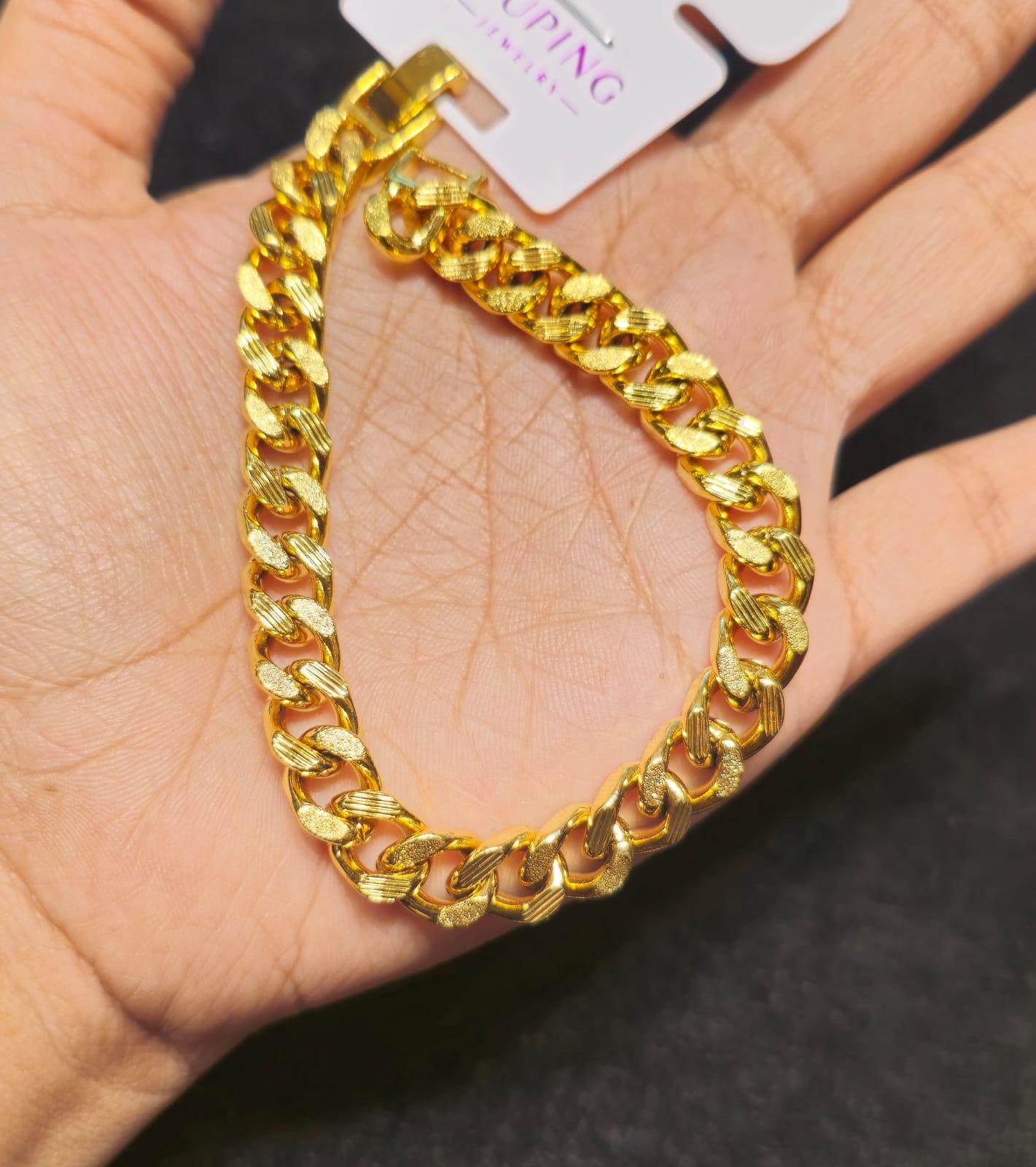 Elegant Gold-Plated Unisex Bracelet – Timeless Beauty & Shine - Mirpur Jewelry City