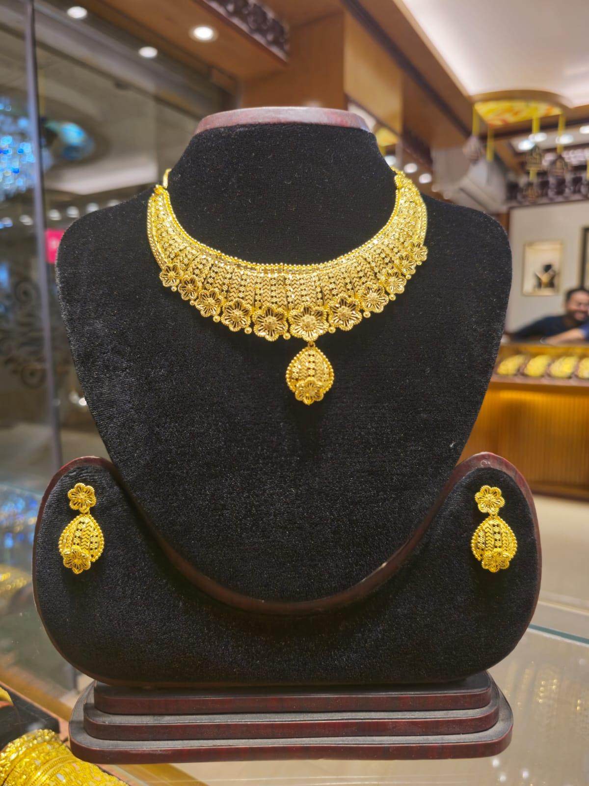 Elegant Gold-Plated Necklace – Timeless Luxury - Mirpur Jewelry City