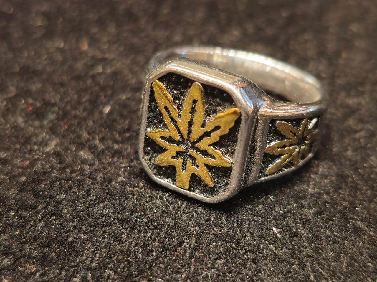 Leaf 🌿 design Gold plated silver finger ring for men - Mirpur Jewelry City