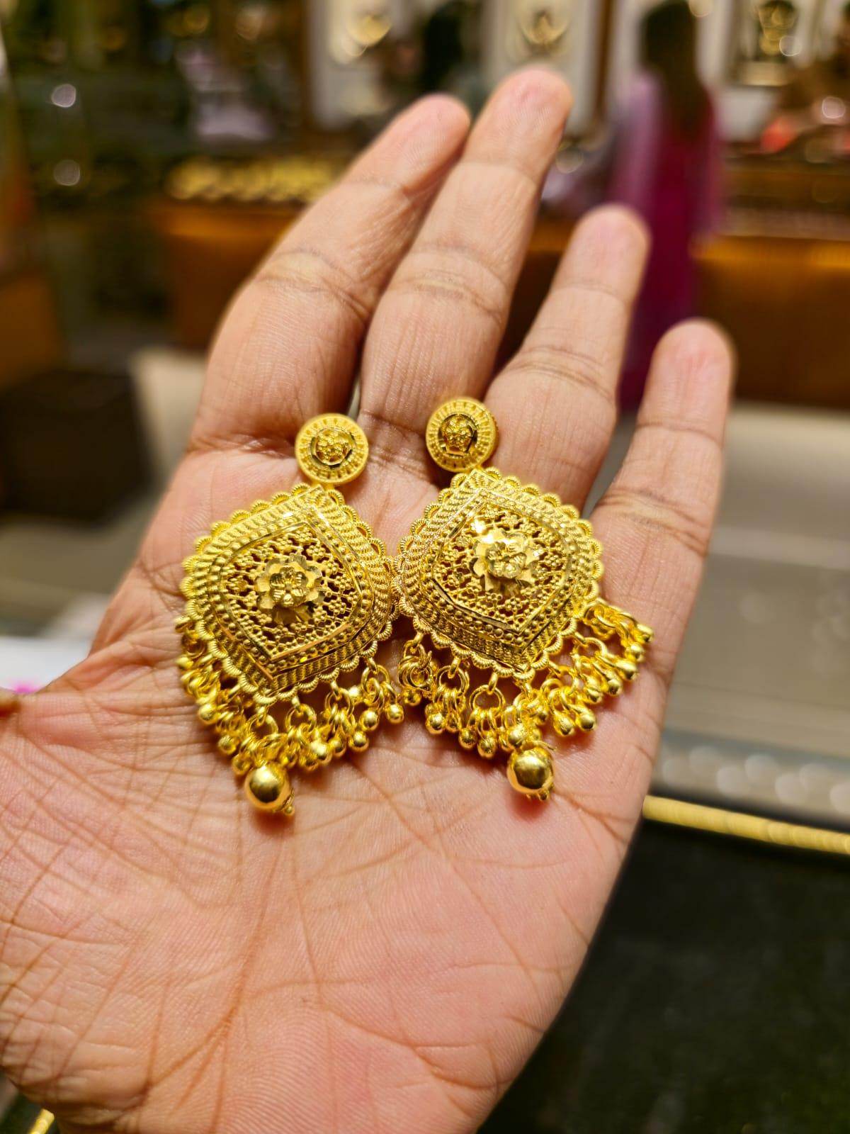Elegant Gold-Plated Necklace – Timeless Luxury - Mirpur Jewelry City