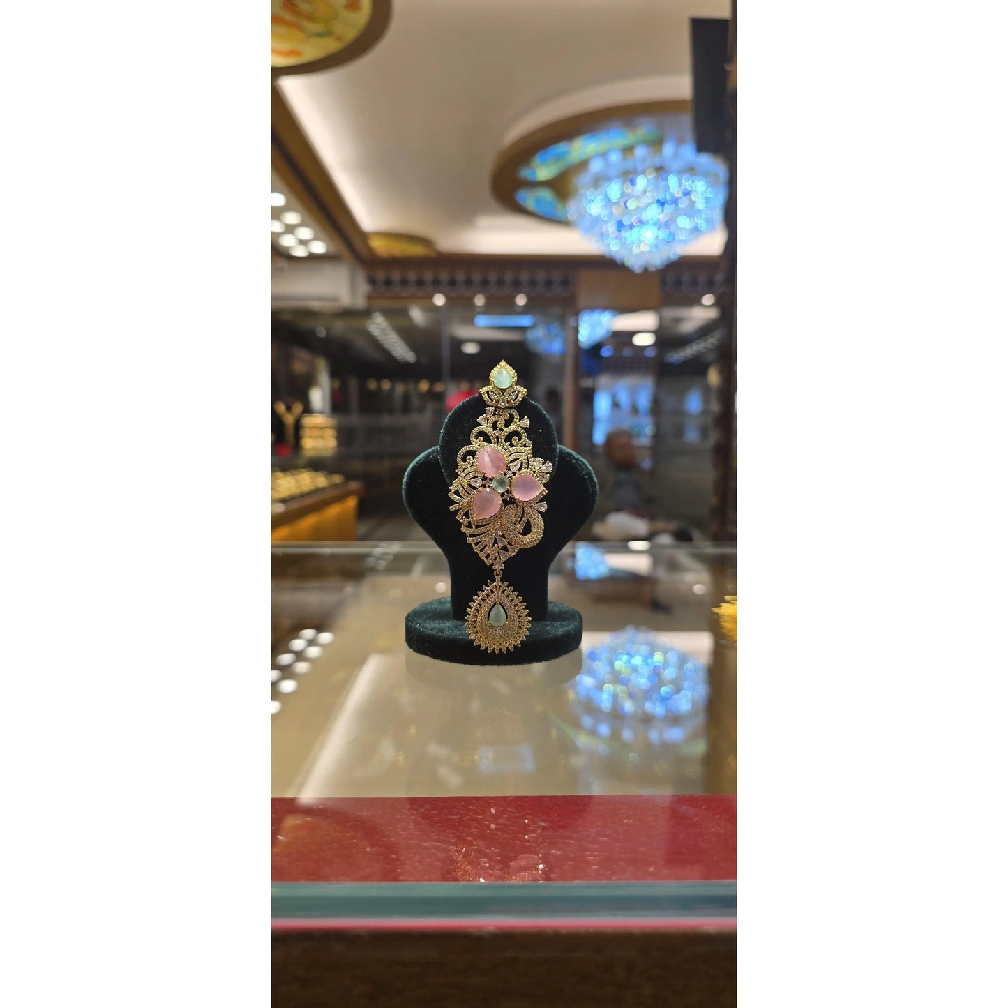 Timeless Radiance: Diamond Cut Bridal Necklace - Mirpur Jewelry City