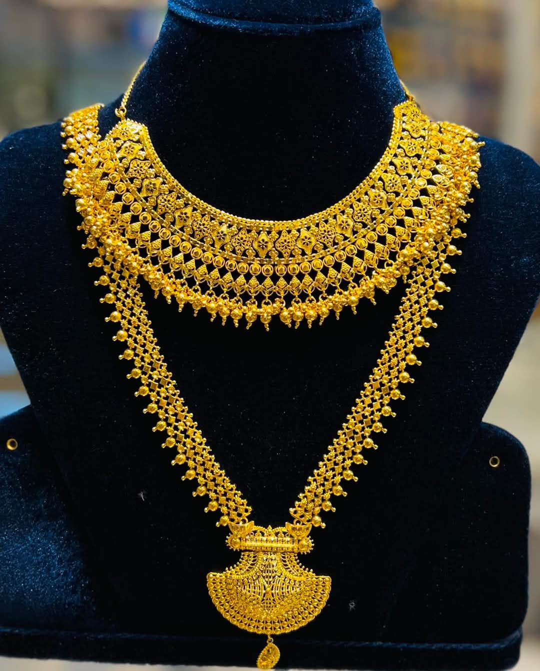 Exclusive 22k Gold Polish Bridal Set. Necklace + Shita .Touch of Gold & Luxury Mirpur Jewelry City