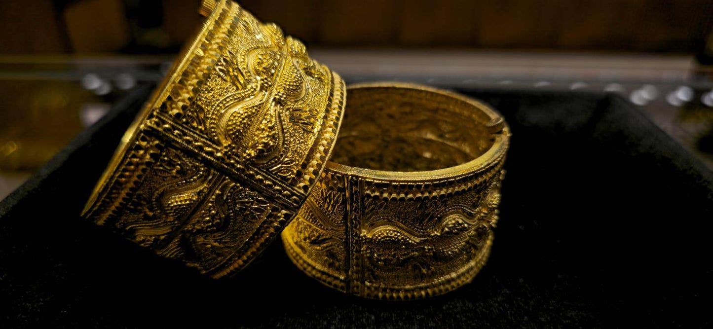 Elegant Gold-Plated Chur – Timeless Bangladeshi Craftsmanship - Mirpur Jewelry City