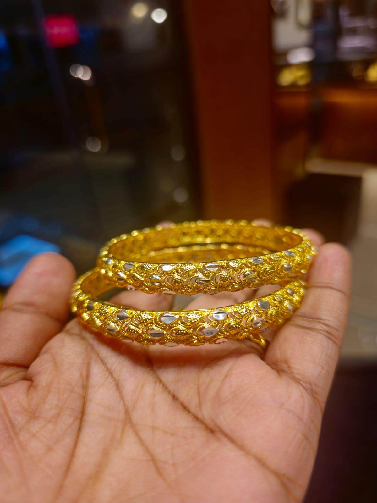 Elegant Gold-Plated Churi – Timeless Beauty & Grace - Mirpur Jewelry City