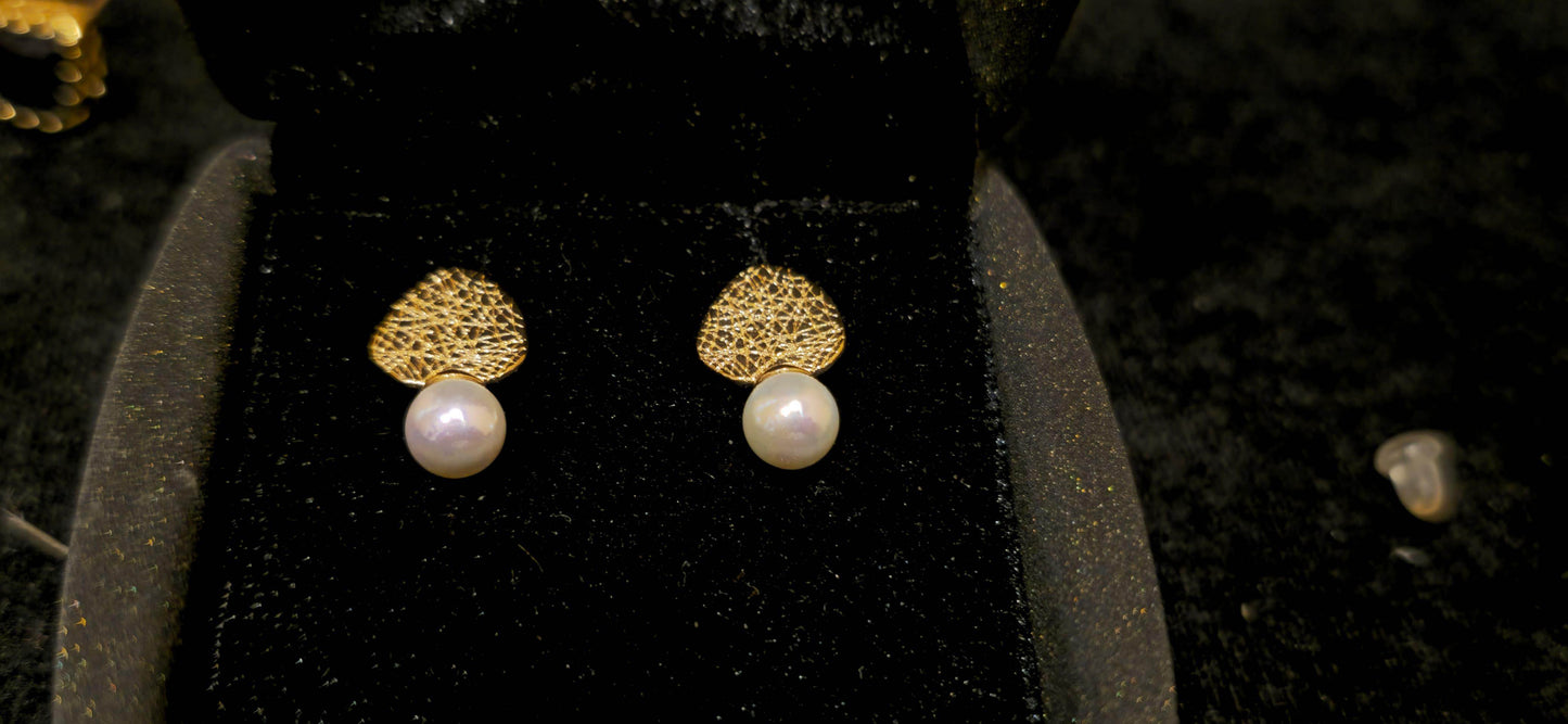Elegant Gold-Plated Top – Timeless Luxury - Mirpur Jewelry City