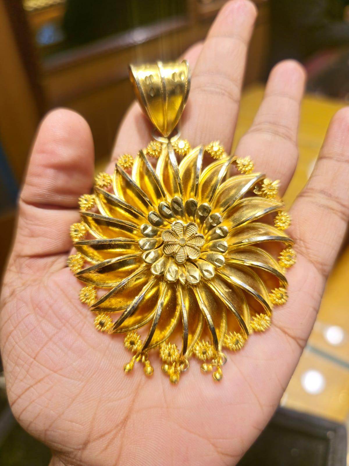 Elegant Gold-Plated Locket – Timeless Beauty & Charm - Mirpur Jewelry City