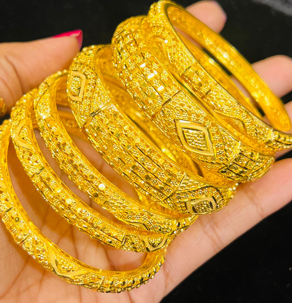 <strong>Churi</strong>