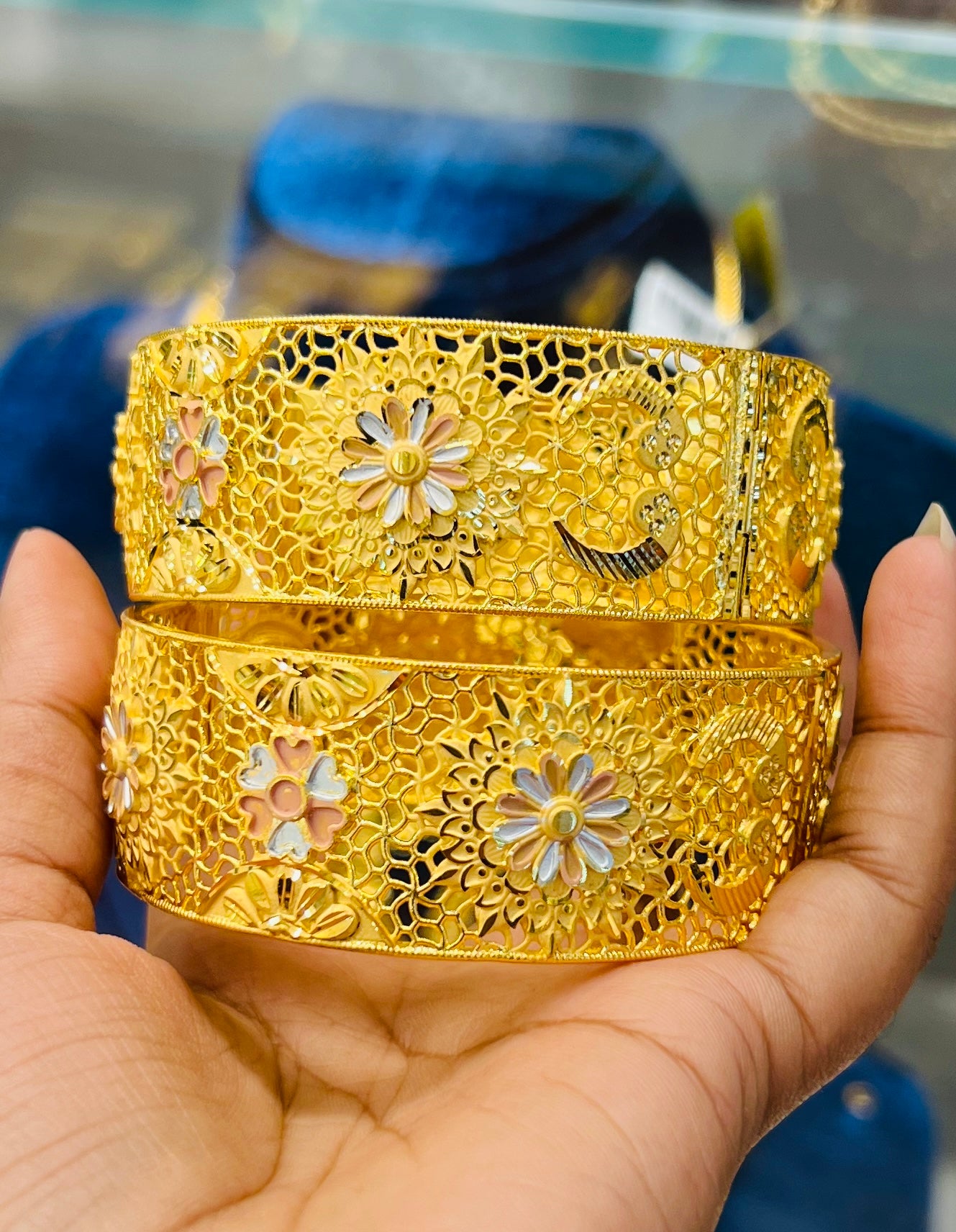 Royal Style Chur – Classic Traditional Bangle