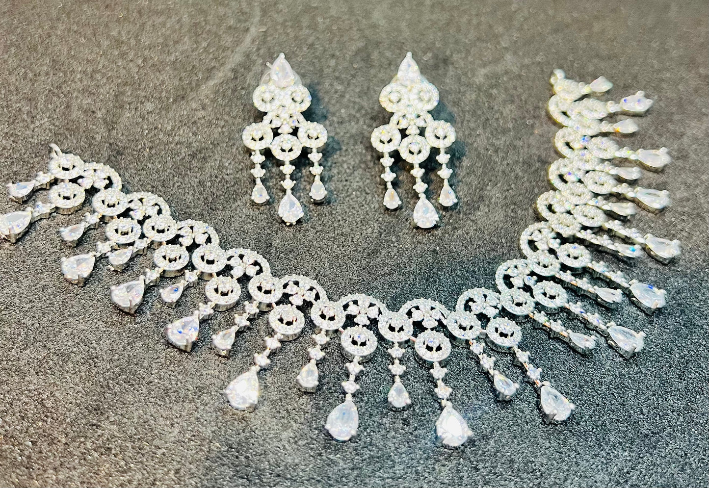 Royal Diamond Cut Necklace & Earrings Set