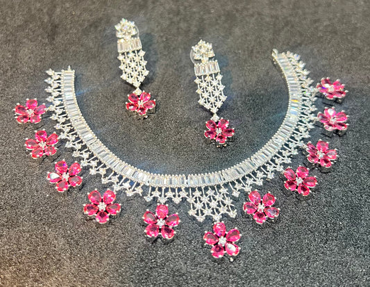 Luxury Diamond Cut Neckless Set for Women