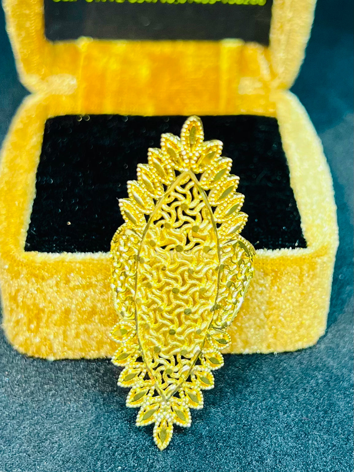 Royal Glow Gold-Plated Ring
