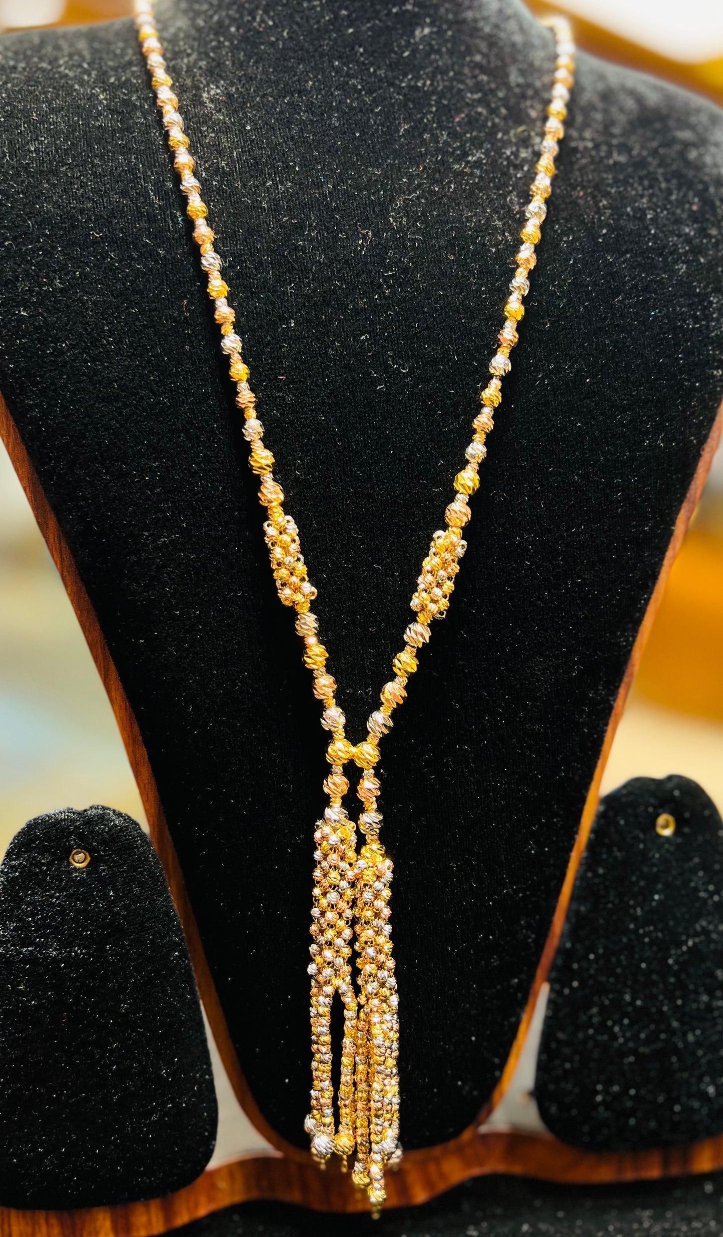 Stylish Rodium Mop Chain Necklace – Modern Traditional Touch