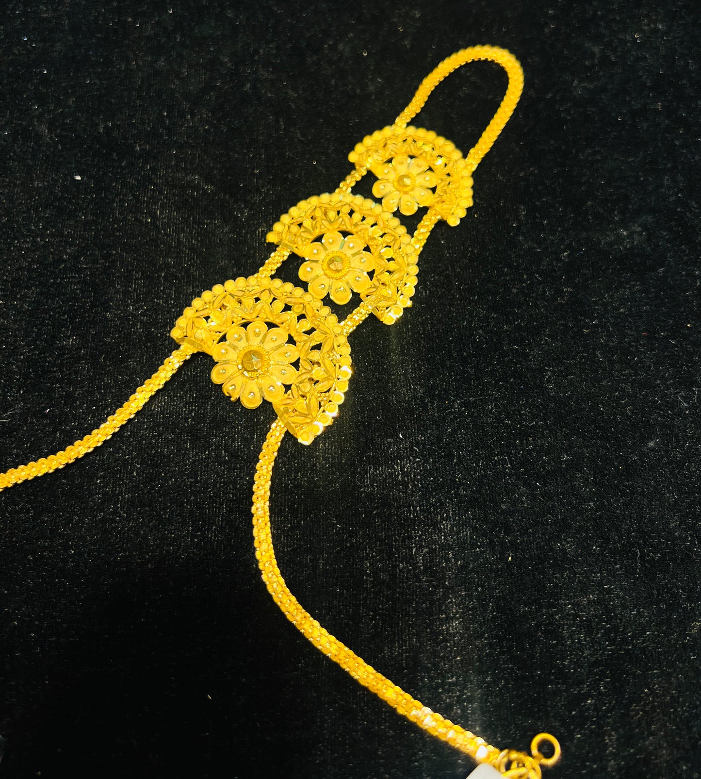 Bridal Special Ratan Chur – Elegant & Graceful