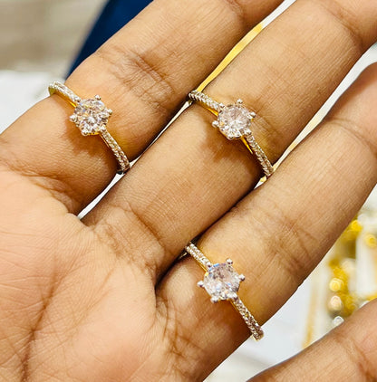 Designer Gold Polish Ring – Premium Look