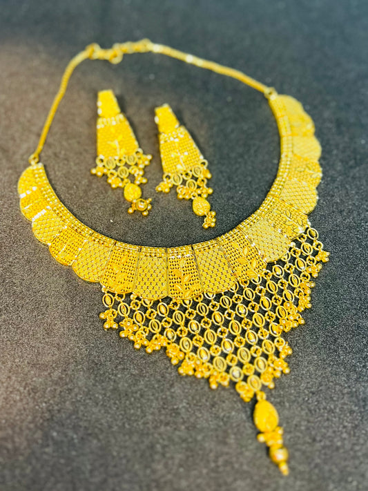 Grand Bridal Necklace – Elegant Wedding Wear