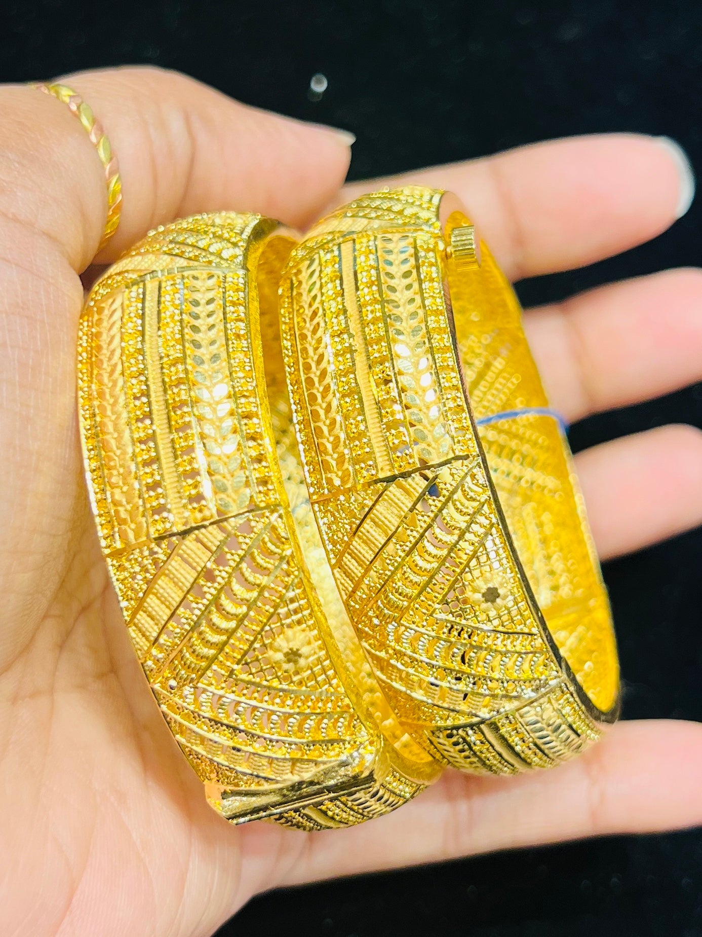 Premium Chur Bangles | Elegant & Graceful Finish