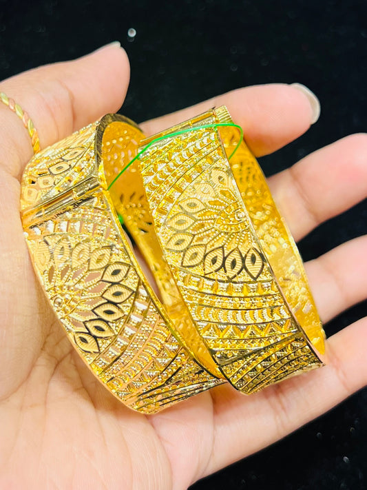 Traditional Chur Bangles – Wedding Collection