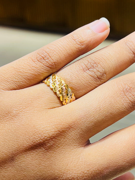 Exclusive Traditional Ring – Festive Collection