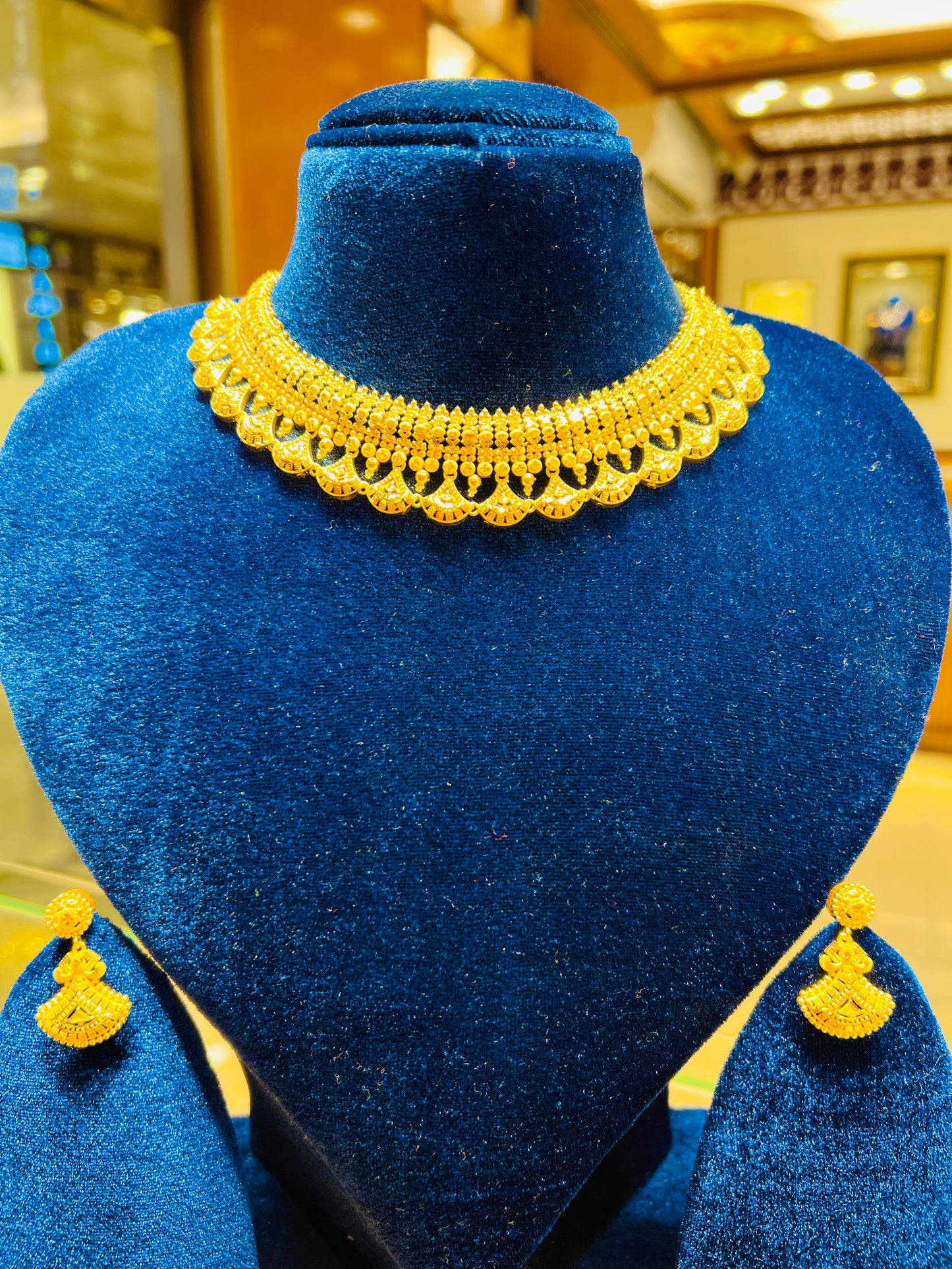 Elegant Bridal Necklace – Premium Gold Polish Finish