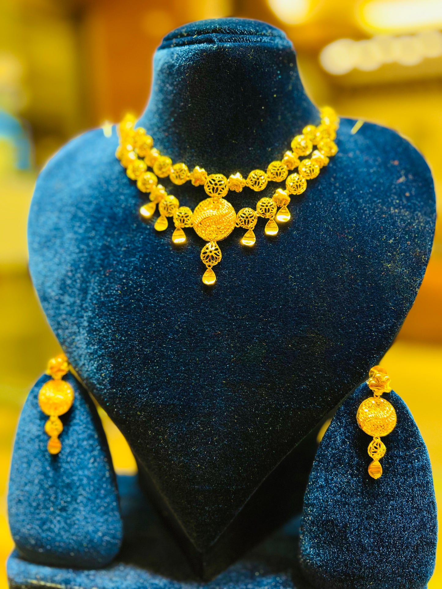 Premium Gold Polish Necklace – Timeless Elegance