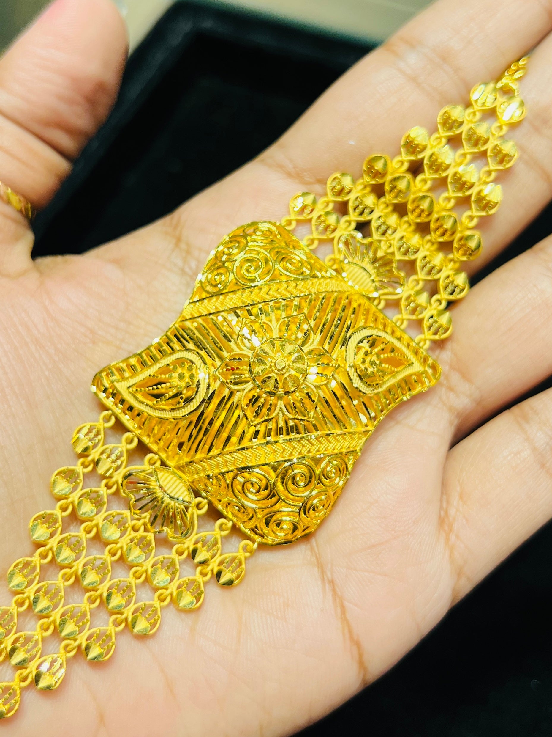 Classic Indian Style Gold Mantasha Necklace Mirpur Jewelry City