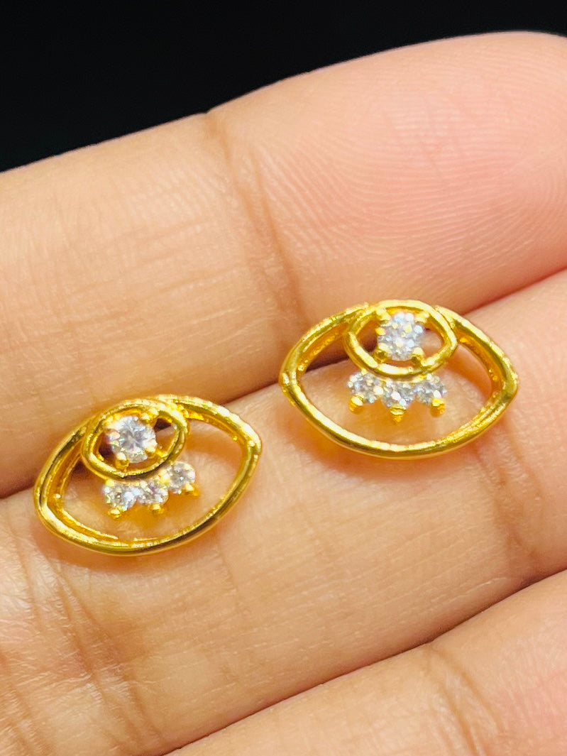 Chic & Elegant Eartop 🌸 | Perfect for Every Occasion