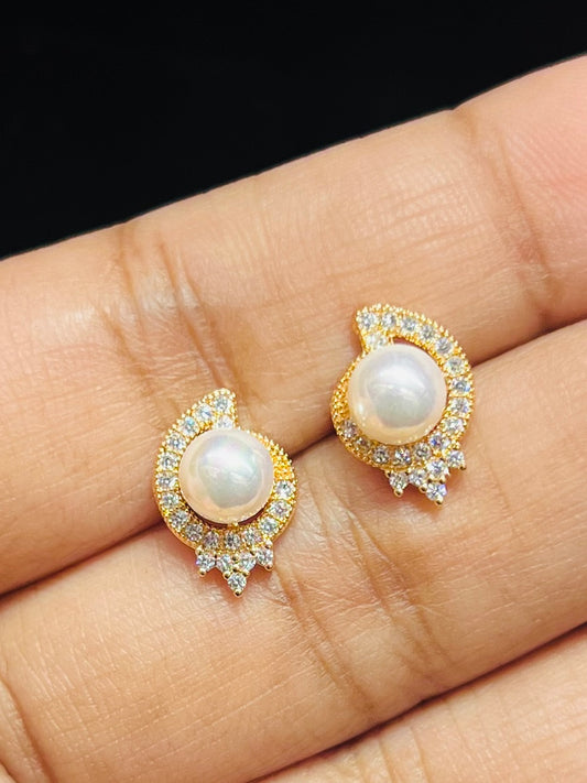 Sparkling Beauty Eartop ✨ | Premium Finish Design
