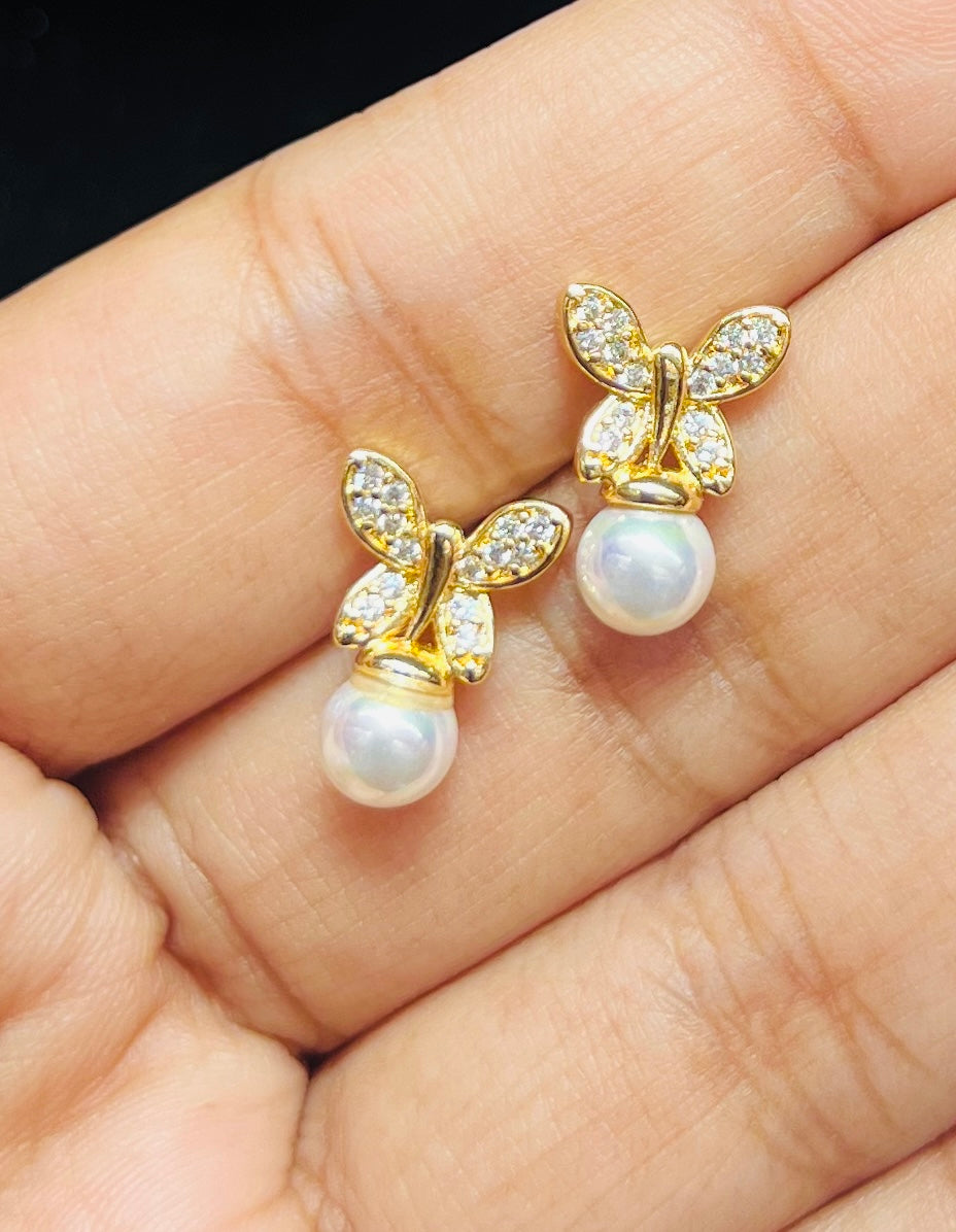 Graceful Gold Eartop 💫 | Lightweight & Comfortable