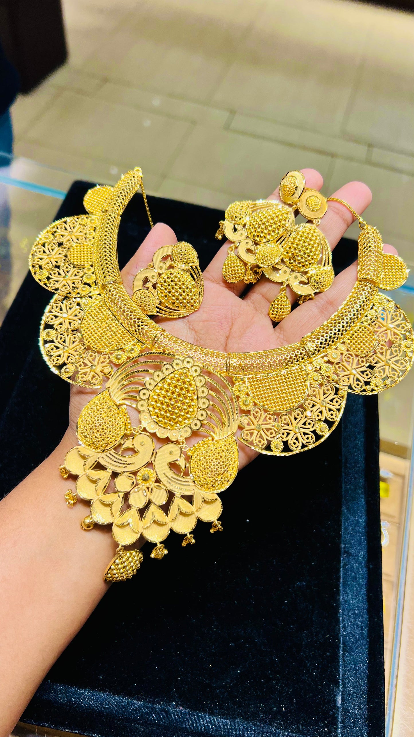 Royal Gold Plated Bridal Necklace Set – Traditional Wedding Jewelry Mirpur Jewelry City